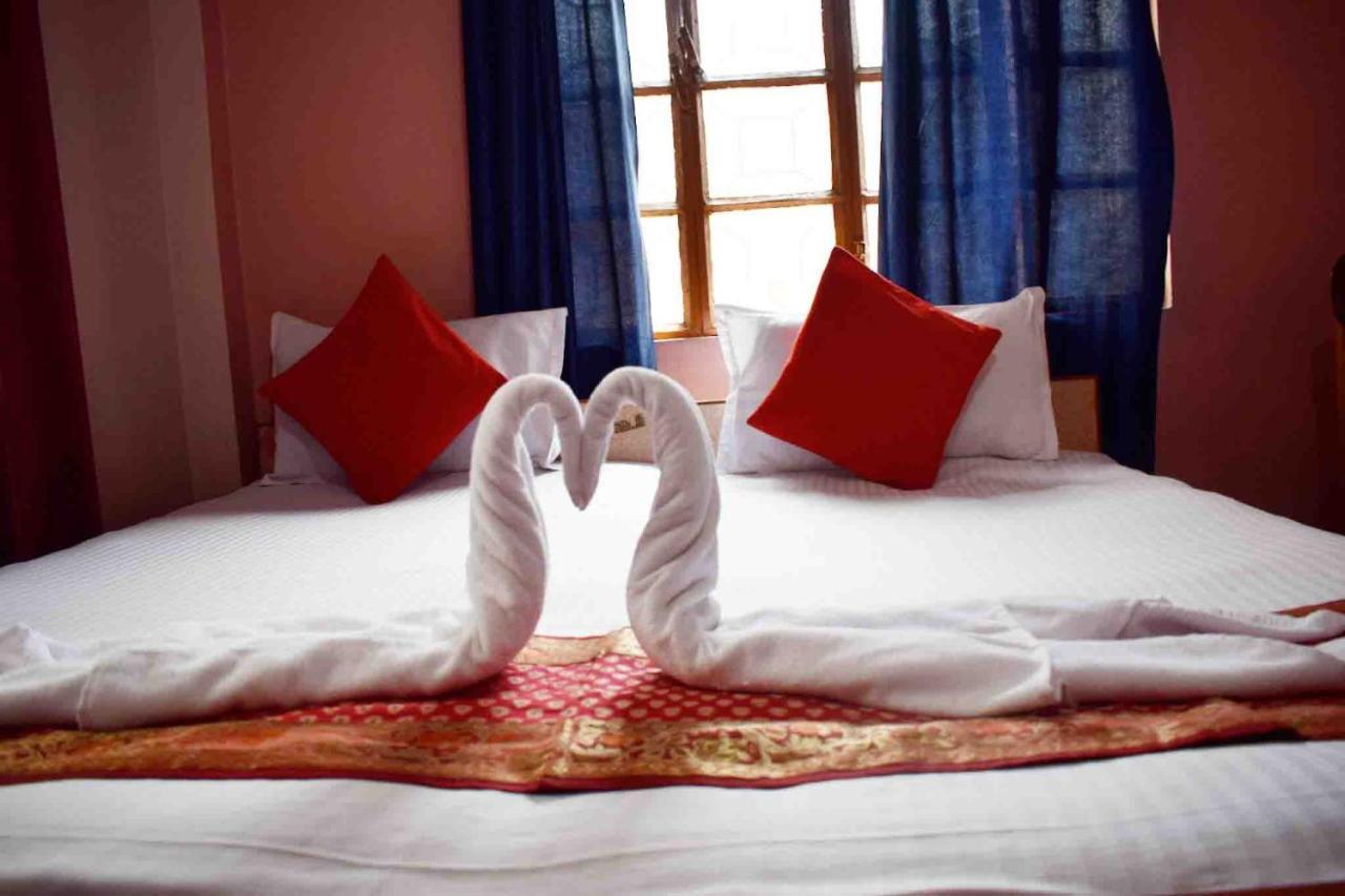 Family Guest House Bénarès Extérieur photo