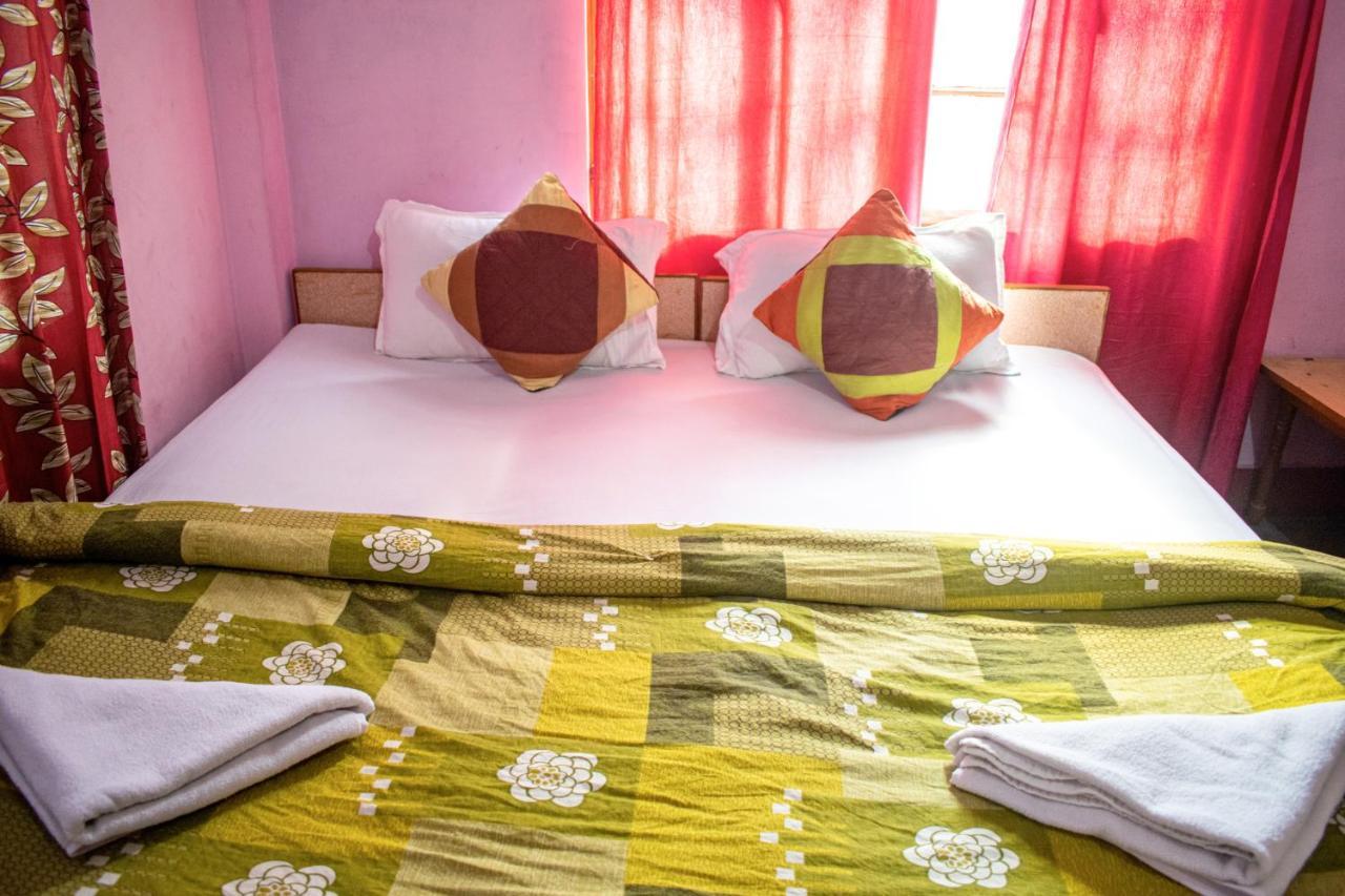 Family Guest House Bénarès Extérieur photo