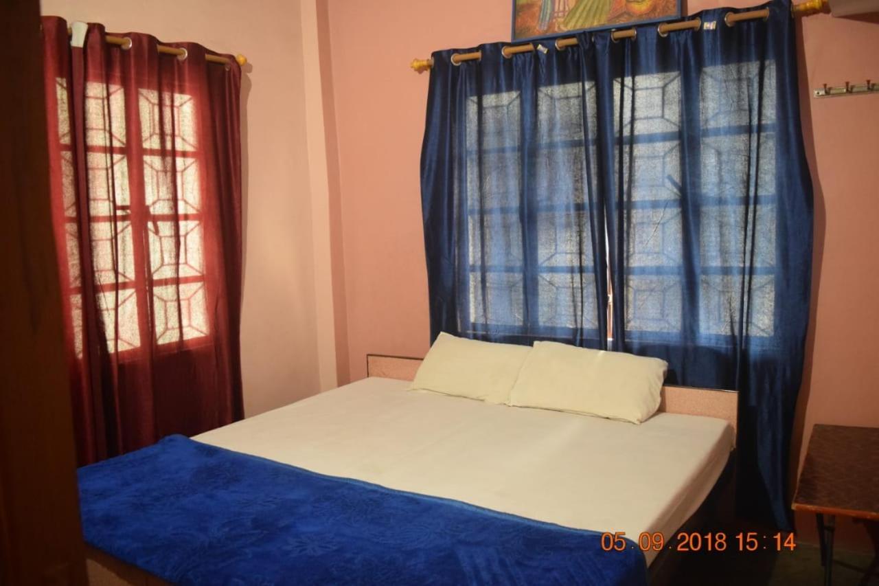 Family Guest House Bénarès Extérieur photo